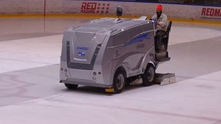 В Саратовской области еще две ледовые арены стали круглогодичными