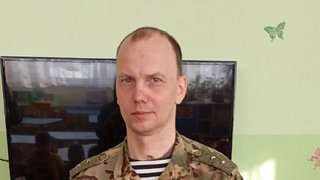 В Энгельсе хулиган избил ветерана после урока мужества: приговор