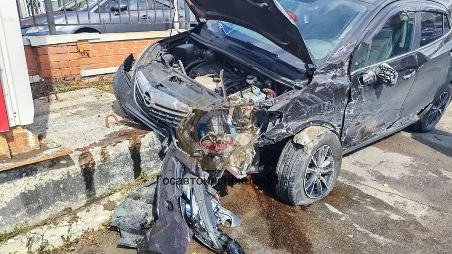 Мужчина пострадал в ДТП у памятника танку Т-34 в Саратове