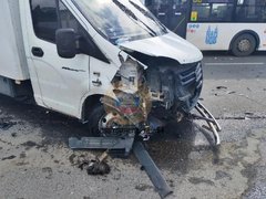 Мужчина пострадал в ДТП у памятника танку Т-34 в Саратове
