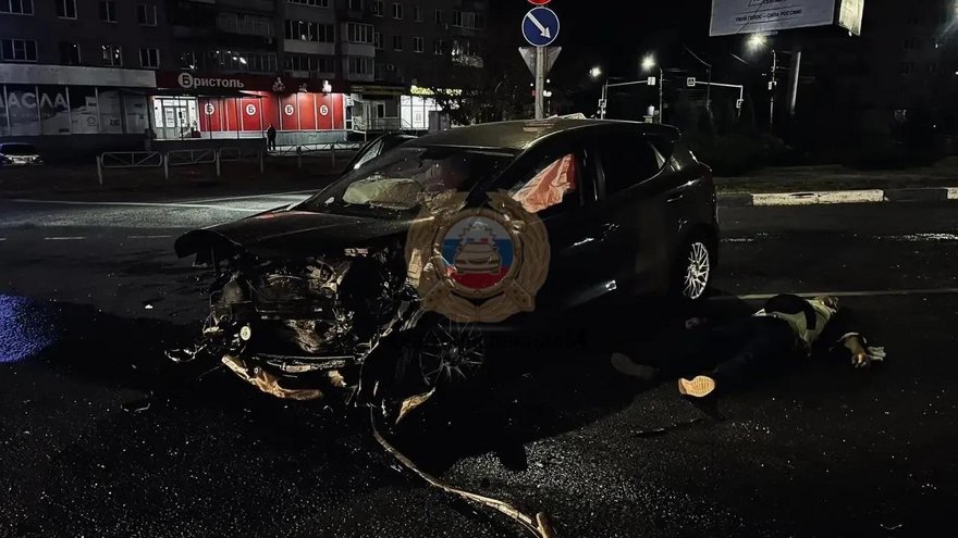 В Саратове водитель иномарки погиб в массовом ДТП