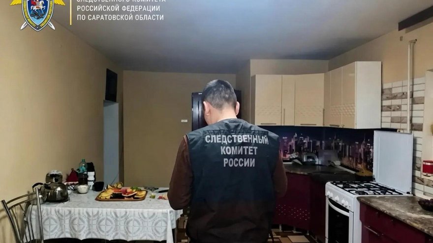В Саратовской области пьяный семьянин кидался на жену и зарезал сына