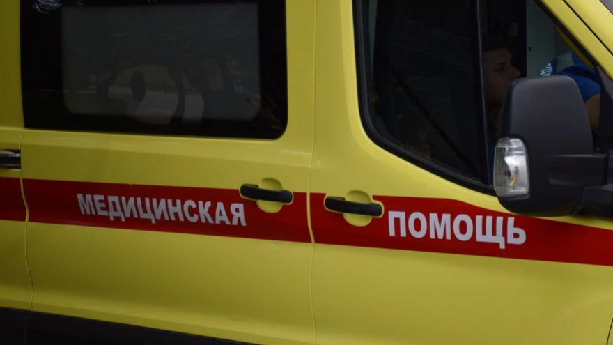 На сельхозпредприятии рабочего покалечило бортом прицепа: начинается суд
