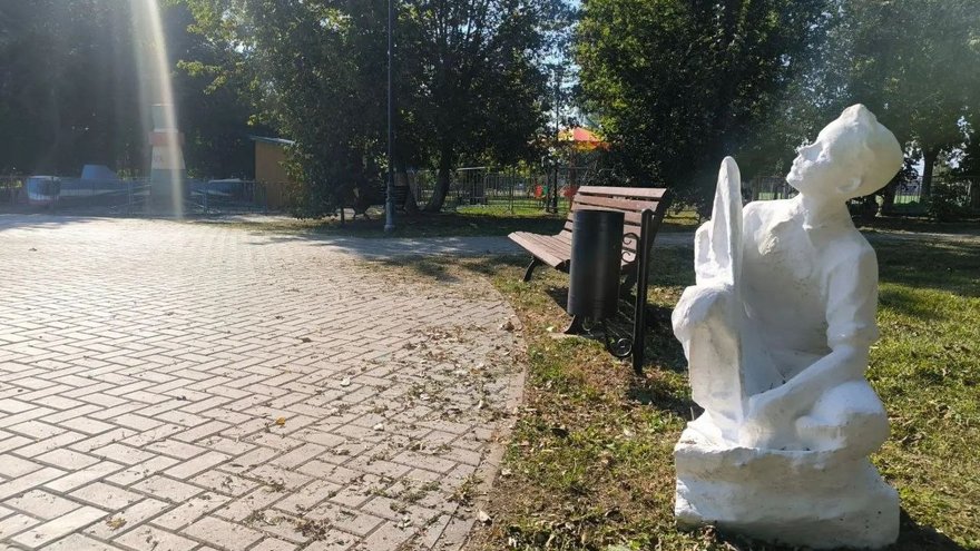 В Петровске отреставрировали скульптуры советского времени