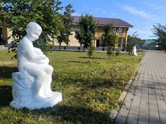 В Петровске отреставрировали скульптуры советского времени