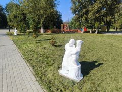 В Петровске отреставрировали скульптуры советского времени