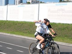 На велопараде в Саратове заметили Человека-паука и магистра Йоду