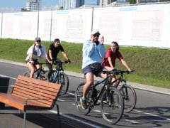 На велопараде в Саратове заметили Человека-паука и магистра Йоду