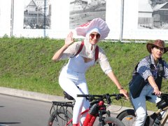 На велопараде в Саратове заметили Человека-паука и магистра Йоду