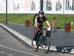 На велопараде в Саратове заметили Человека-паука и магистра Йоду