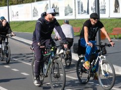 На велопараде в Саратове заметили Человека-паука и магистра Йоду