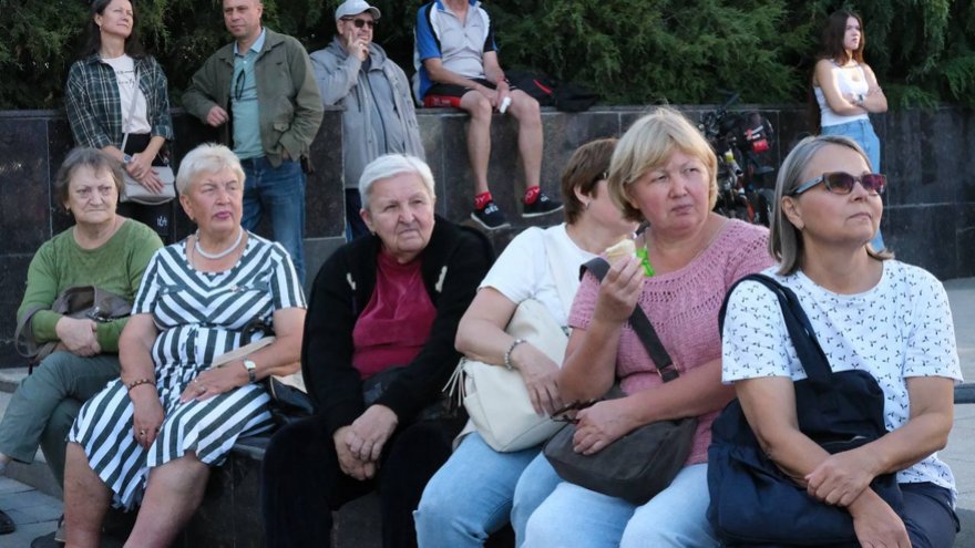 Саратовские музыканты зажгли на набережной в честь Дня города