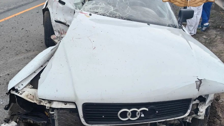 Под Саратовом фура смяла Audi
