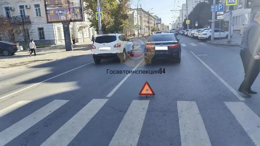 В центре Саратова сбили 65-летнюю женщину