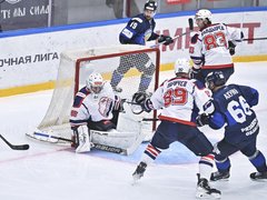 Саратовский Кристалл в гостях обыграл Рязань-ВДВ