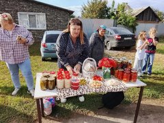 Коровы сорвали конкурс красоты в Саратовской области