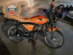 Под Саратовом подросток на кроссовере въехал в забор и покалечил пассажира