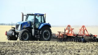 Федеральные выплаты на агрострахование в Саратовской области выросли до 771 млн рублей