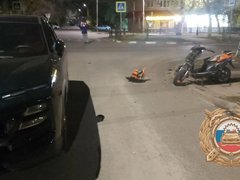 В Энгельсе мотоциклист сбил 8-летнего велосипедиста
