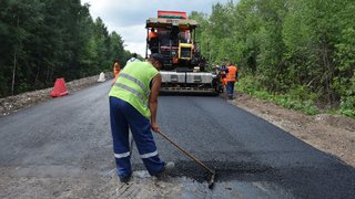 За ремонт 15-километрового участка под Саратовом готовы заплатить 455 миллионов