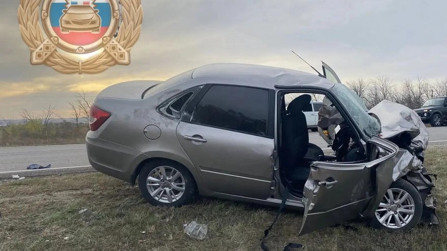 В автокатастрофе под Энгельсом погибли два человека