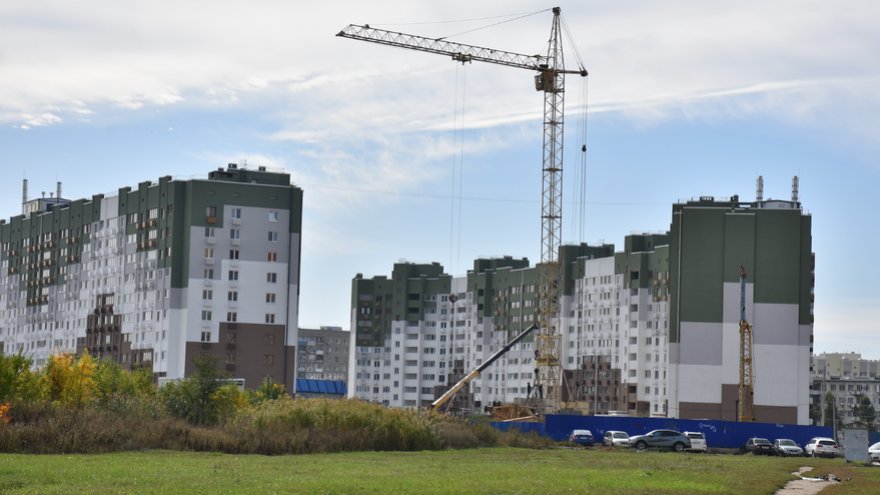 В Саратовской области заметно снизились объемы введенного жилья