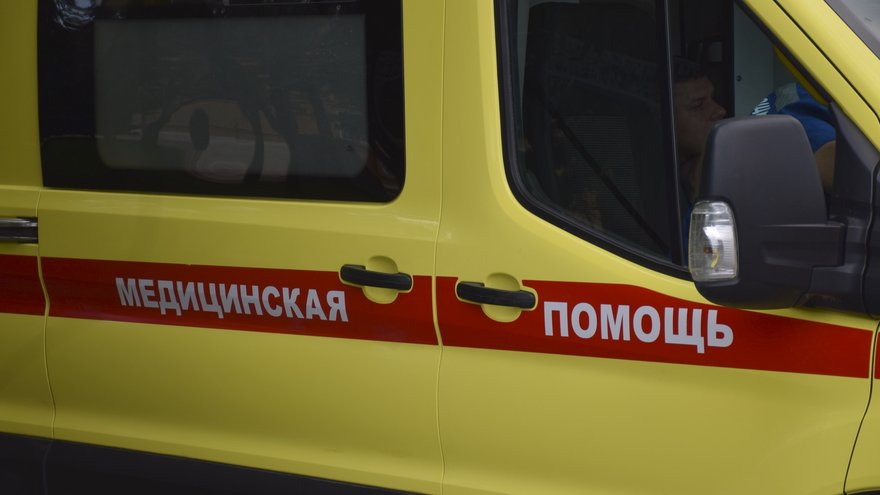 Семь детей пожаловались на отравление в татарской гимназии Саратова