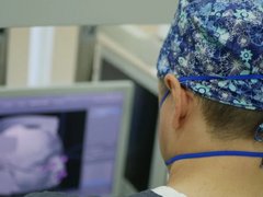 Пострадавший при налете БПЛА на Саратов ребенок остается в больнице