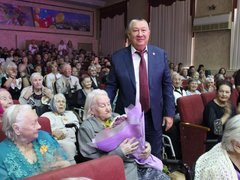 В Международный День пожилого человека в Энгельсском доме-интернате чествовали долгожителей и ветеранов