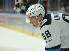 Саратовский Кристалл дома уступил Норильску в буллитах