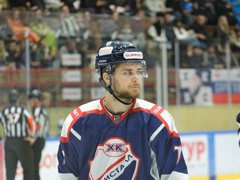 Саратовский Кристалл дома уступил Норильску в буллитах