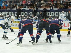 Саратовский Кристалл дома уступил Норильску в буллитах