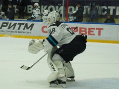 Саратовский Кристалл дома уступил Норильску в буллитах