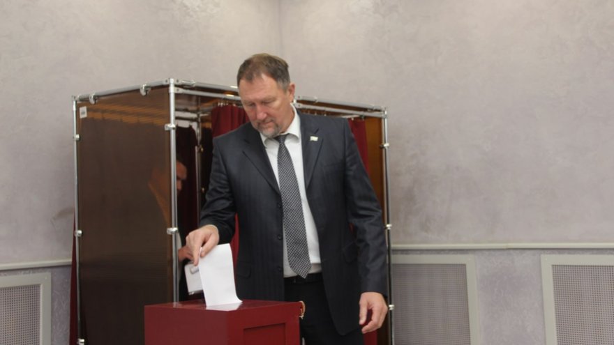 Бывший вице-губернатор Михаил Орлов возглавил гордуму Саратова