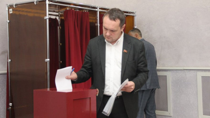 Бывший вице-губернатор Михаил Орлов возглавил гордуму Саратова