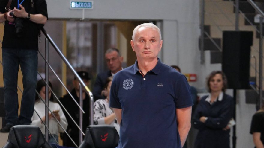 Саратовский Протон начал сезон с поражения от Енисея