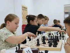 Саратовский губернатор пообещал премии наставникам победителей и призеров детского шахматного турнира