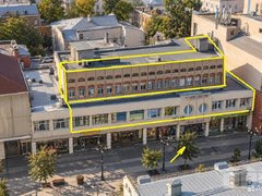 На проспекте Столыпина продают здание под бизнес за 61 млн