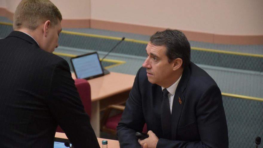 Сергей Гладков ушел из Саратовской областной думы