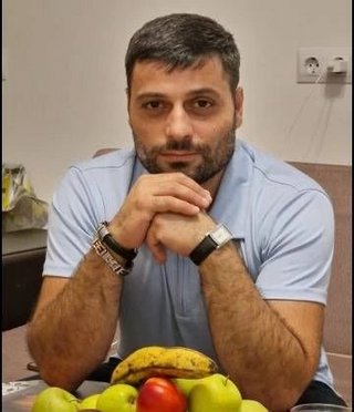 Приставы объявили в розыск нерадивого отца Армена Мукучяна из Саратова