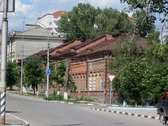 За 25 млн продают фирму с арендой складов Рейнеке в Саратове на 25 лет