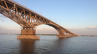 На двухлетнее содержание моста Саратов-Энгельс заложили 86 миллионов