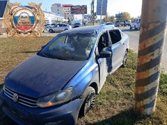 В Балакове Haval опрокинулся после столкновения с Mitsubishi