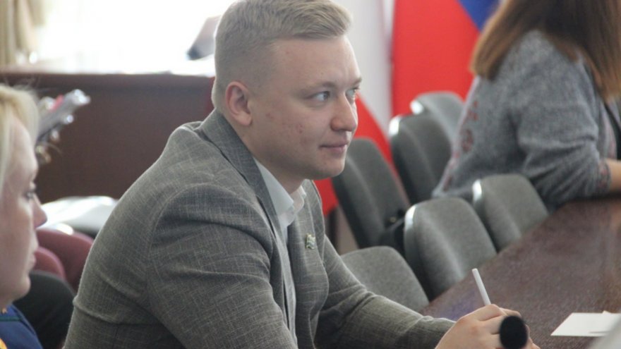 Саратовский депутат в день рождения стал зампредом комитета