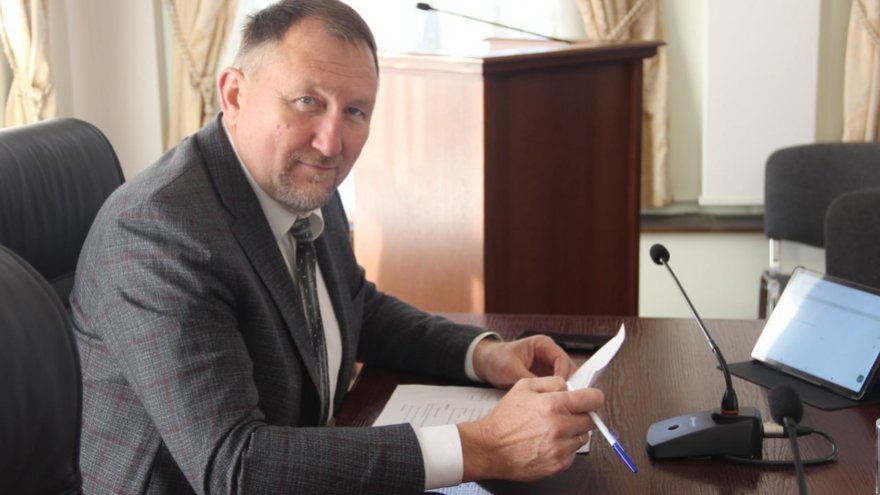 Саратовский депутат в день рождения стал зампредом комитета