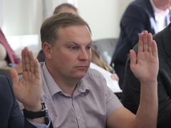 Саратовский депутат в день рождения стал зампредом комитета