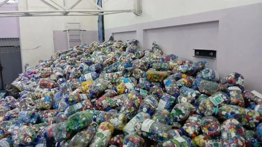 Жители Саратовской области собрали 8 млн пластиковых крышек