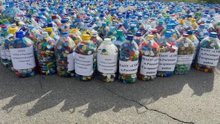 Жители Саратовской области собрали 8 млн пластиковых крышек