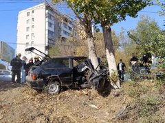 В Саратове подростки разбились в автокатастрофе