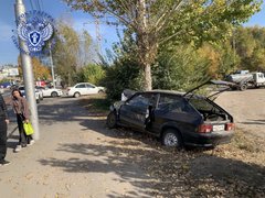 В Саратове подростки разбились в автокатастрофе